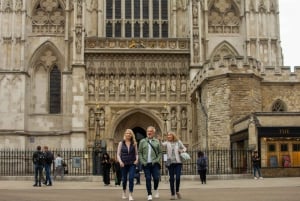 Westminsterin ja Tower Bridgen räätälöity kierros paikallisen kanssa