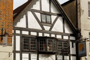 Winchester: Historic Castles and Cathedrals Walking Tour