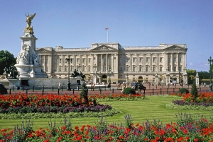 Windsorin linna ja Buckinghamin palatsi koko päivän kierros