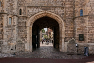 Excursão particular a Windsor Stonehenge Bath saindo de Londres com passes