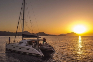 Adamas: Half-Day Sunset Cruise with Lunch