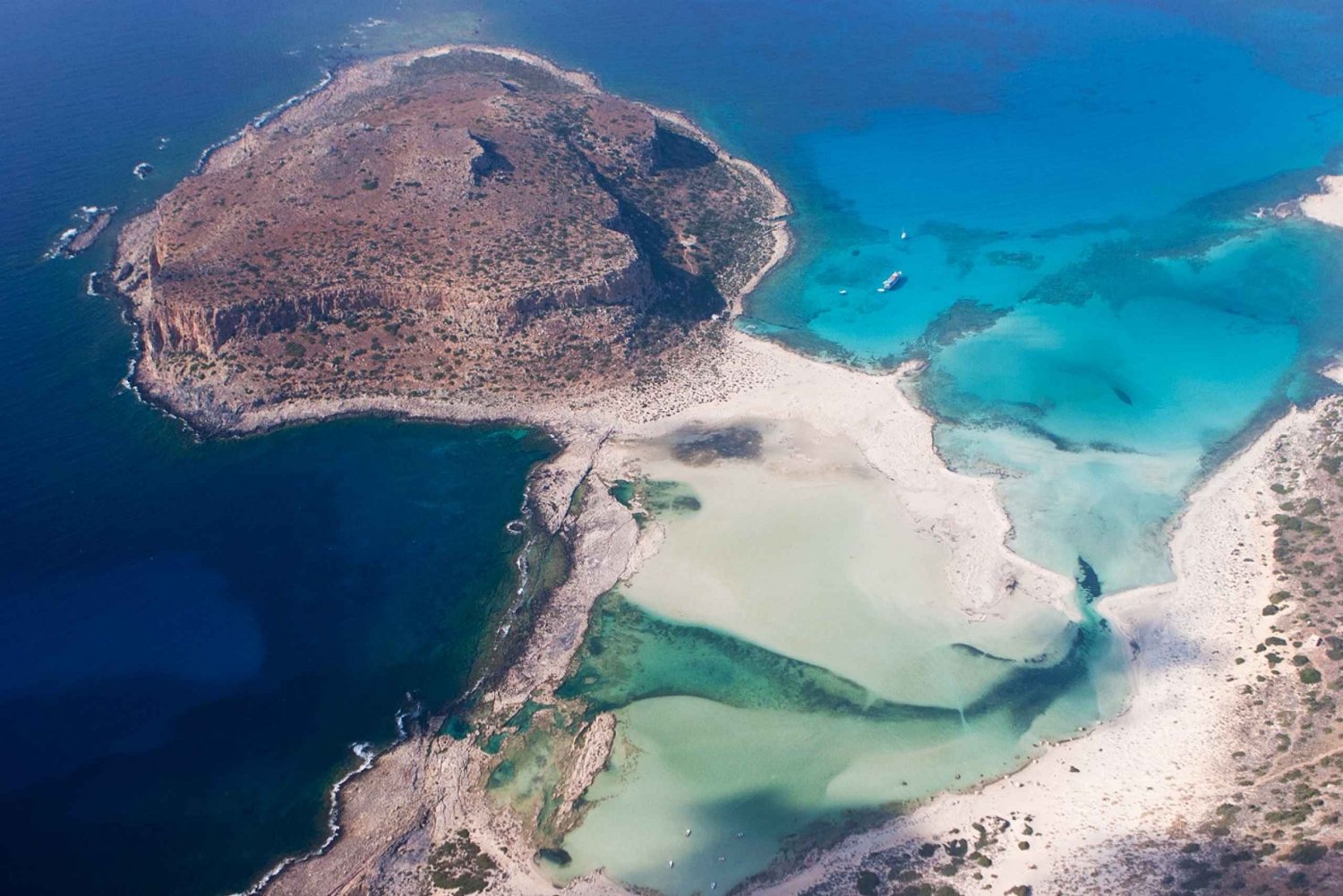 Chania: Balos and Falassarna Tour with Loungers and Lunch