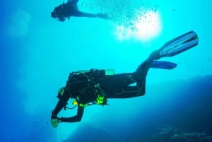 Scuba diving for beginners in crystal clear sea of Halkidiki