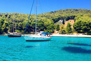 From Sithonia: Halkidiki Private Yacht Cruise with Drinks