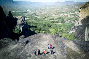 From Thessaloniki: 3 Days in Meteora including Tours & Hotel