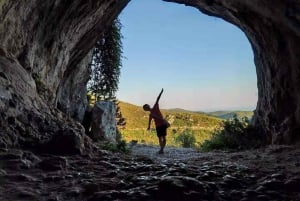 From Zakynthos: Sunset Tour to Agalas and Damianos Cave