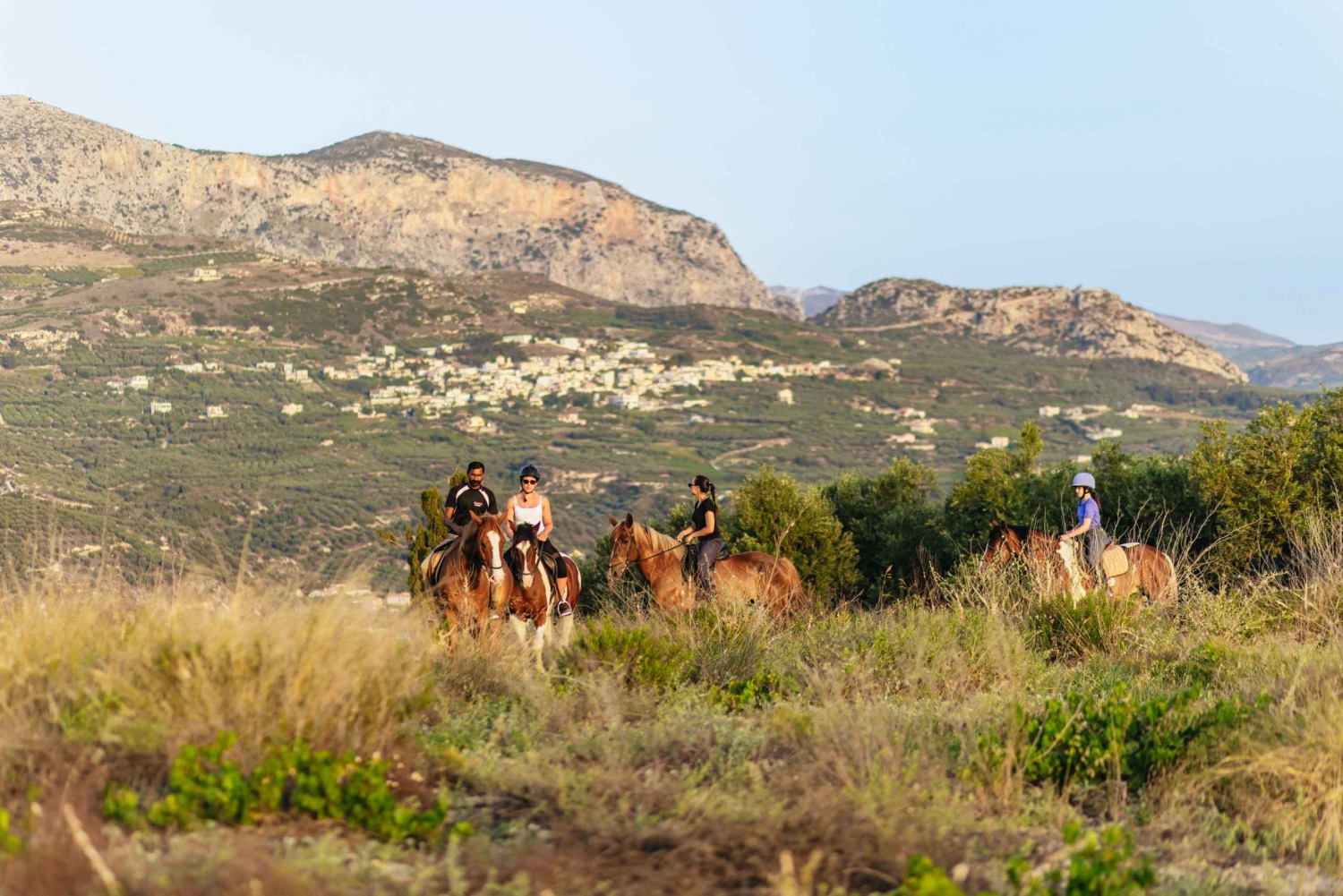 Heraklion : Excursion d'une journée à cheval à Finikia avec déjeuner