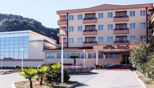 Hotel Sirius