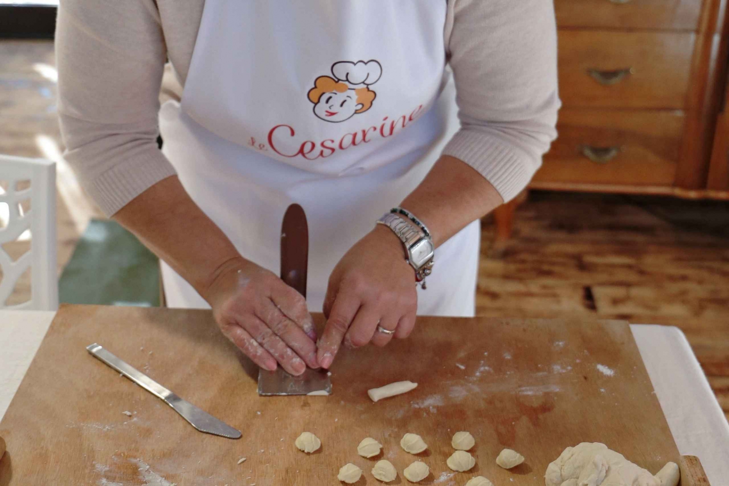 Manfredonia: Marknadstur och matlagningskurs med måltid