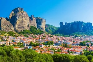 Private Meteora Monasteries Tour from Thessaloniki!