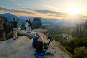 Private Meteora Monasteries Tour from Thessaloniki!