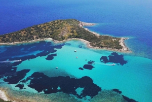 Sithonia: Cruzeiro de lancha para a Ilha Ammouliani com bebidas