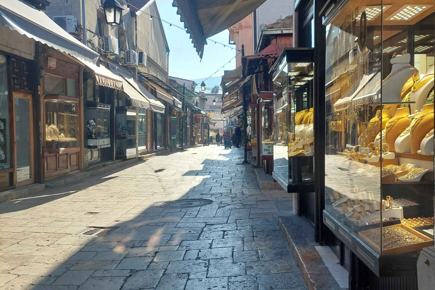 Skopje: Passeio a pé pela cidade velha e degustação de alimentos