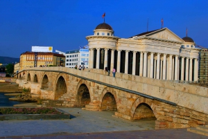 Skopje: Privat halvdagsvandretur i det gamle og nye