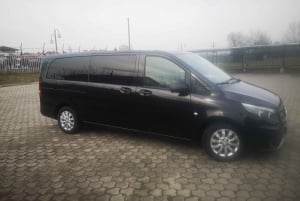 Skopje: Private Transfer to Belgrade with City Tour of Nis