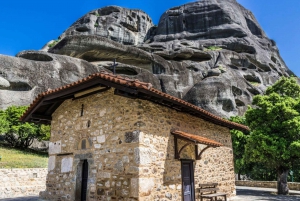 Thessaloniki: 3-Day Rail Trip to Meteora with Hotel & Museum