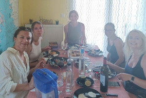 Thessaloniki: Cooking & Dining Experience with Greek Family