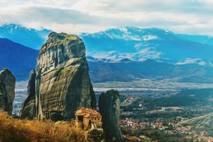 Thessaloniki: Full-Day Bus Trip to Meteora