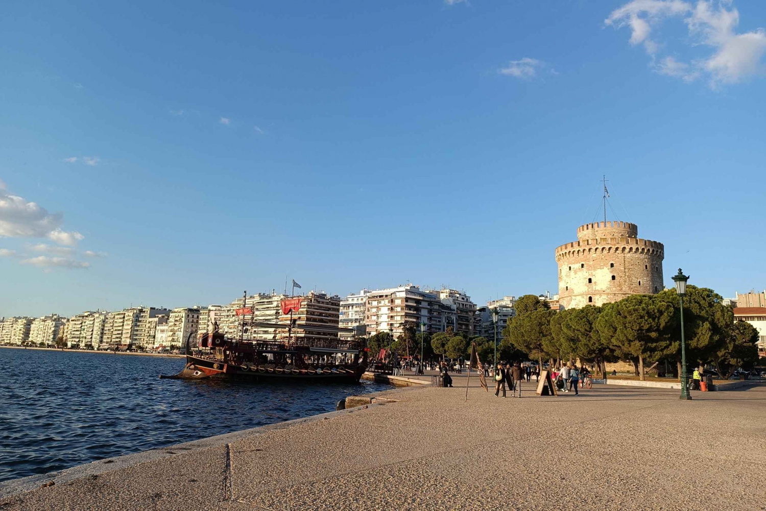 Thessaloniki: Wellness Wandeltour bij zonsondergang aan zee!