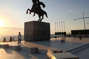 Thessaloniki: Wellness Sunset walking tour by the sea!