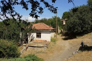 Walking mountain villages and beach afternoon, from Ohrid.