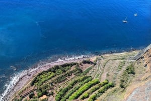 Cabo Girão: Immersive Private Tour 3h (Cabriolet Jeep)