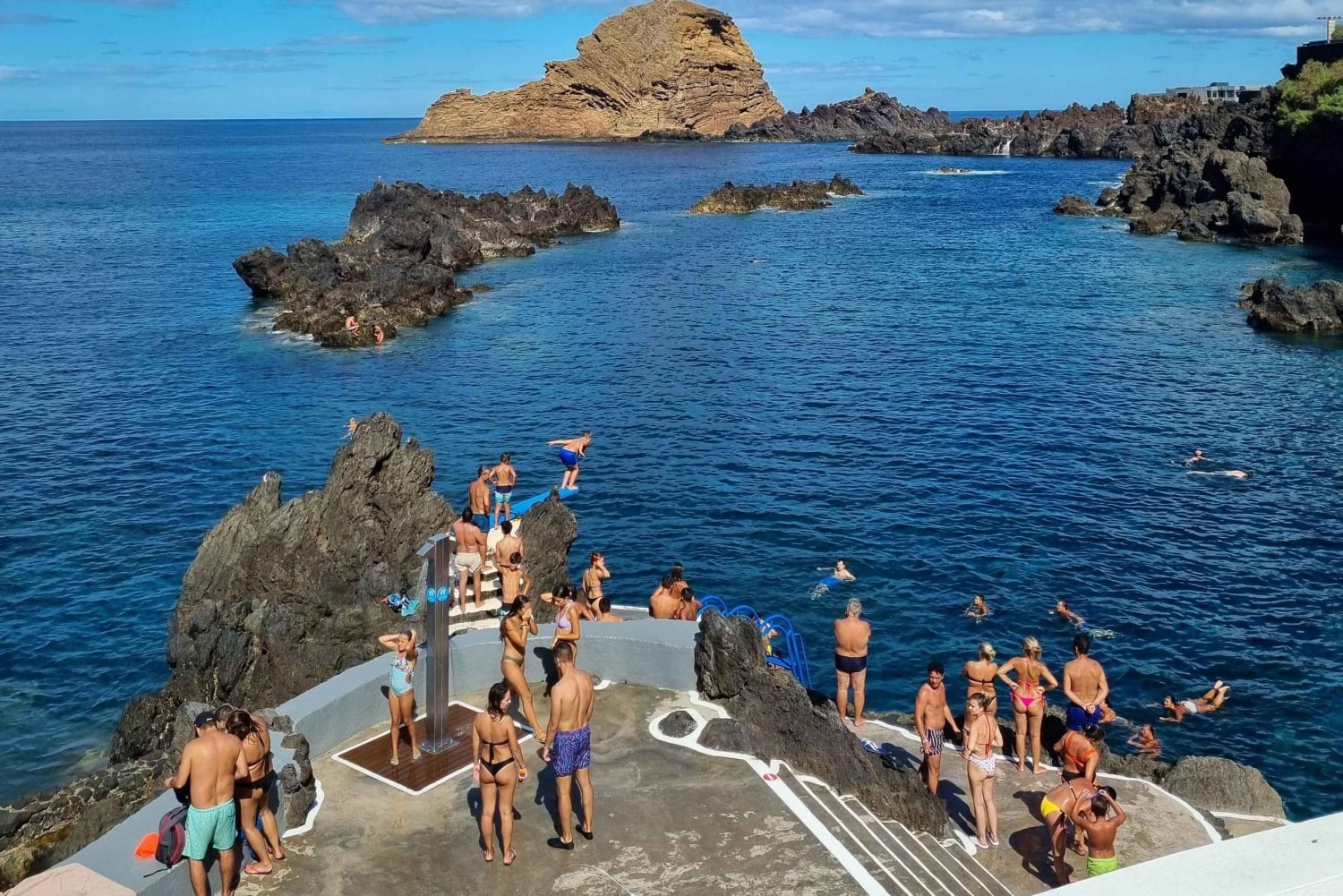 Cabo Girão, Seixal, Porto Moniz & more – Full Day + PickUp