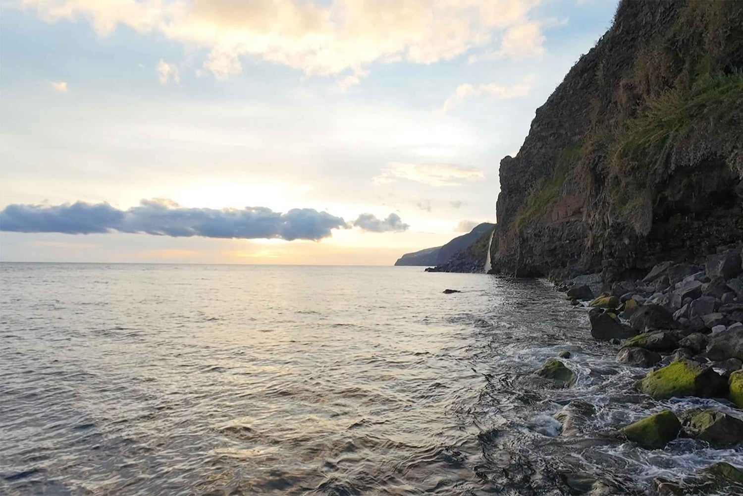 Cabo Girão, Seixal, Porto Moniz & more – Full Day + PickUp