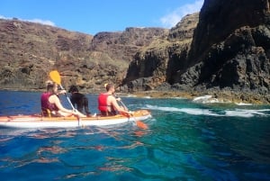 Calheta Kayak Adventure: Zimbralinho beach or Cal islet tour