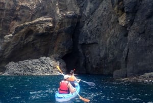 Calheta Kayak Adventure: Zimbralinho beach or Cal islet tour