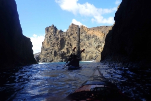 Calheta Kayak Adventure: Zimbralinho beach or Cal islet tour