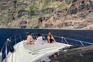 Calheta: Private Charter – Aestus Luxury Boat