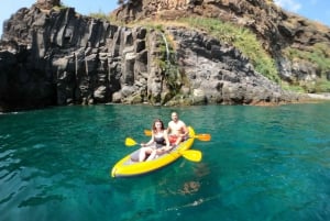 Câmara de Lobos: Private Guided Kayaking Tour in Madeira