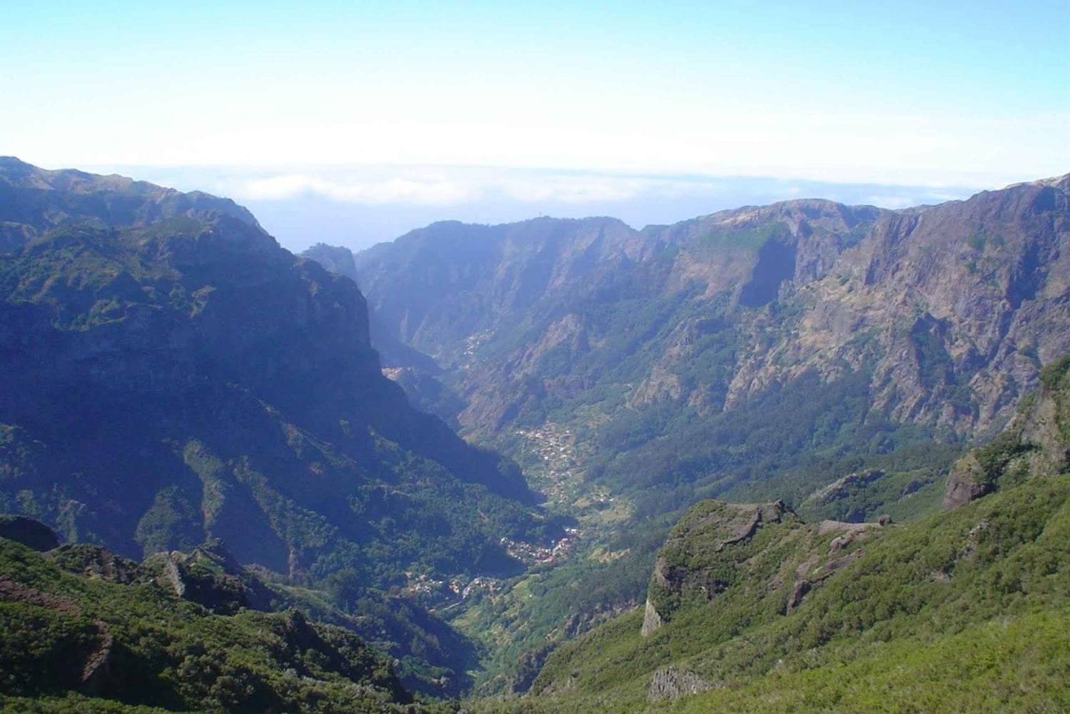 Découvrez Madère : Visite d'une jounée à Porto Moniz