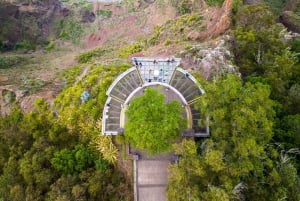 Do Funchal - Câmara de Lobos & Sky Walk Tuk Tuk Tour (2h30)