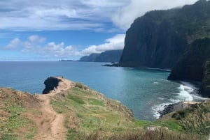 East Tour: Classic jeep tour to East Madeira - Santana