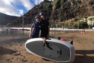 Efoil surfebrettleksjon i Calheta Beach