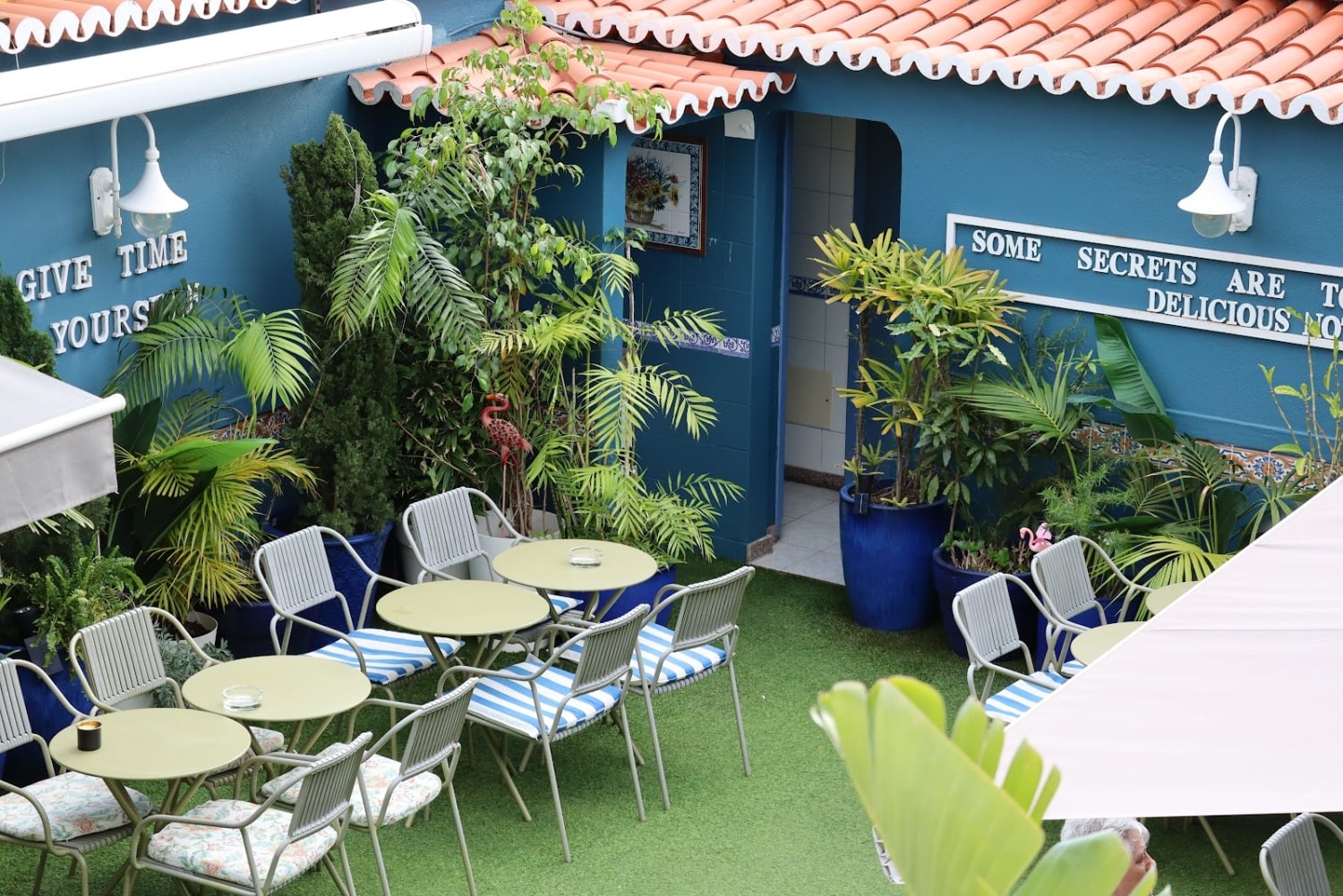Flamingo - Cocktail Bar