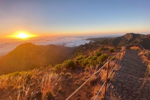 From Achada do Teixeira: One-Way Transfer to Pico do Arieiro