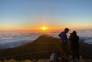 From Achada do Teixeira: One-Way Transfer to Pico do Arieiro