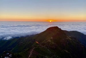 Van Achada do Teixeira: Enkele reis naar Pico do Arieiro