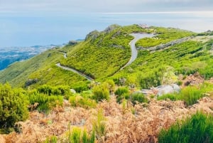 Van Achada do Teixeira: Enkele reis naar Pico do Arieiro