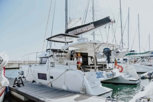 Da Funchal: Crociera al tramonto a Cabo Girao su catamarano di lusso