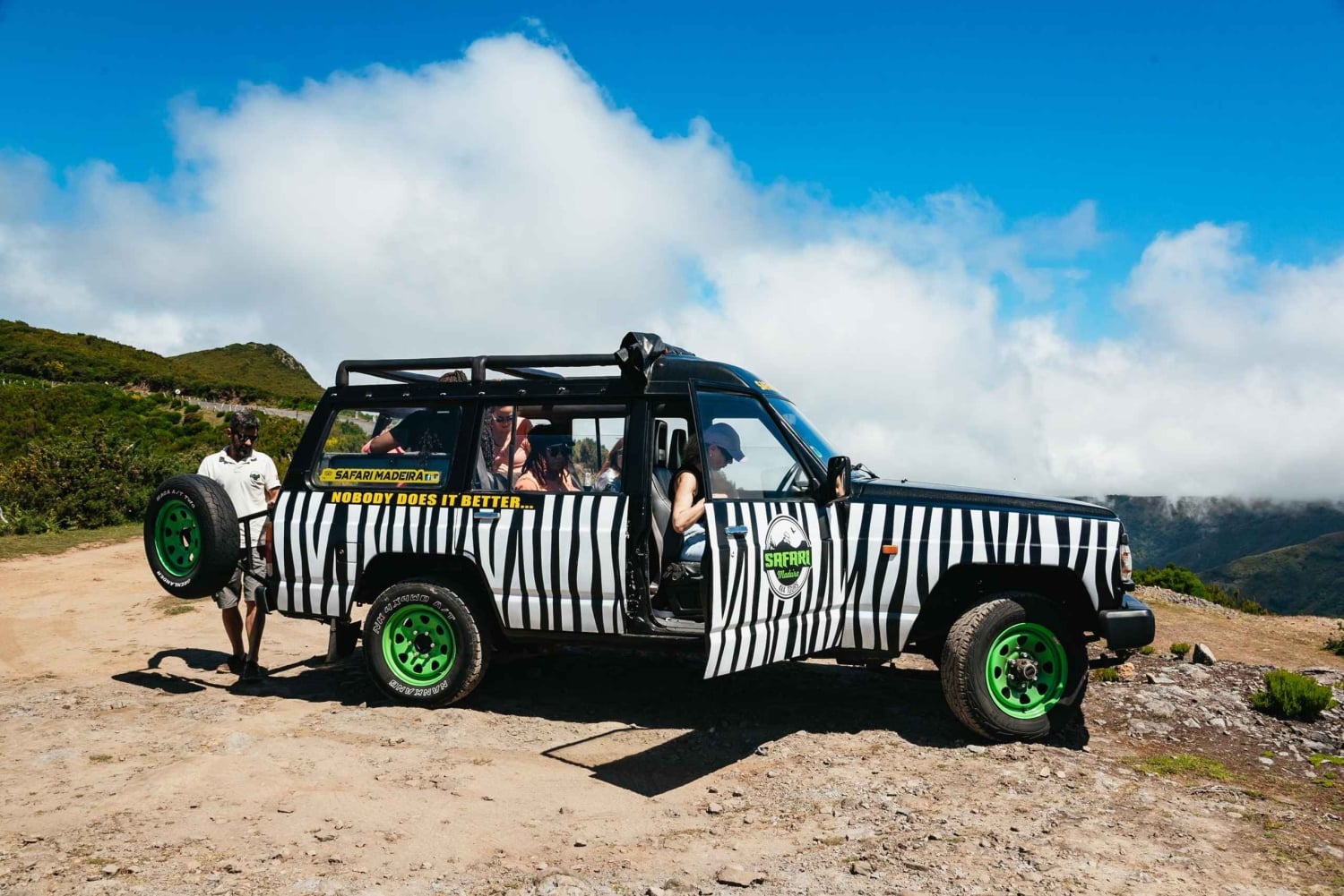 Desde Funchal: tour de 1 día en jeep por Fanal, Porto Moniz y Seixal