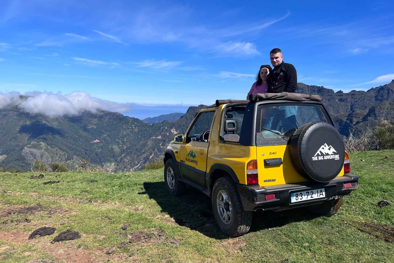 Fra Funchal: Guidet tur i en jeep i Madeira-bjergene