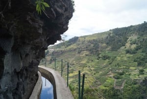 From Funchal: Levada Nova Hiking Tour with stopover at beach