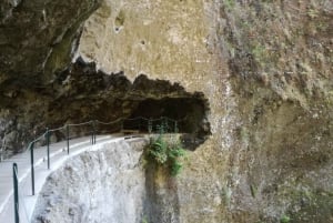 From Funchal: Levada Nova Hiking Tour with stopover at beach