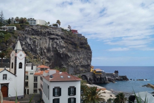 From Funchal: Levada Nova Hiking Tour with stopover at beach