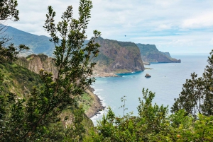 From Funchal: Machico to Porto da Cruz Larano Cliff Hike