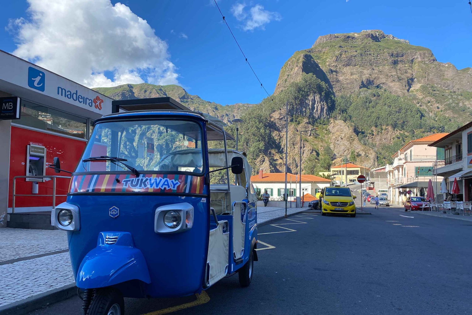 Do Funchal: Passeio de Tuk-Tuk pelo Curral das Freiras na Madeira